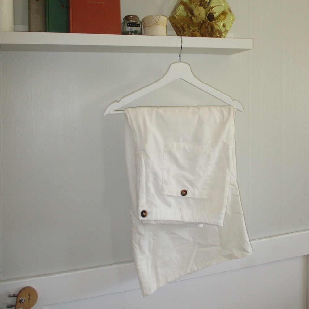 Roolee Women's Wide Leg Jeans in Cream - Picture 3 of 4